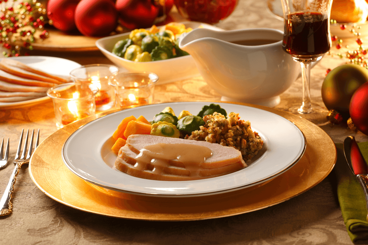 maximize-peak-season-hotel-revenue-with-up-selling-and-cross-selling-2